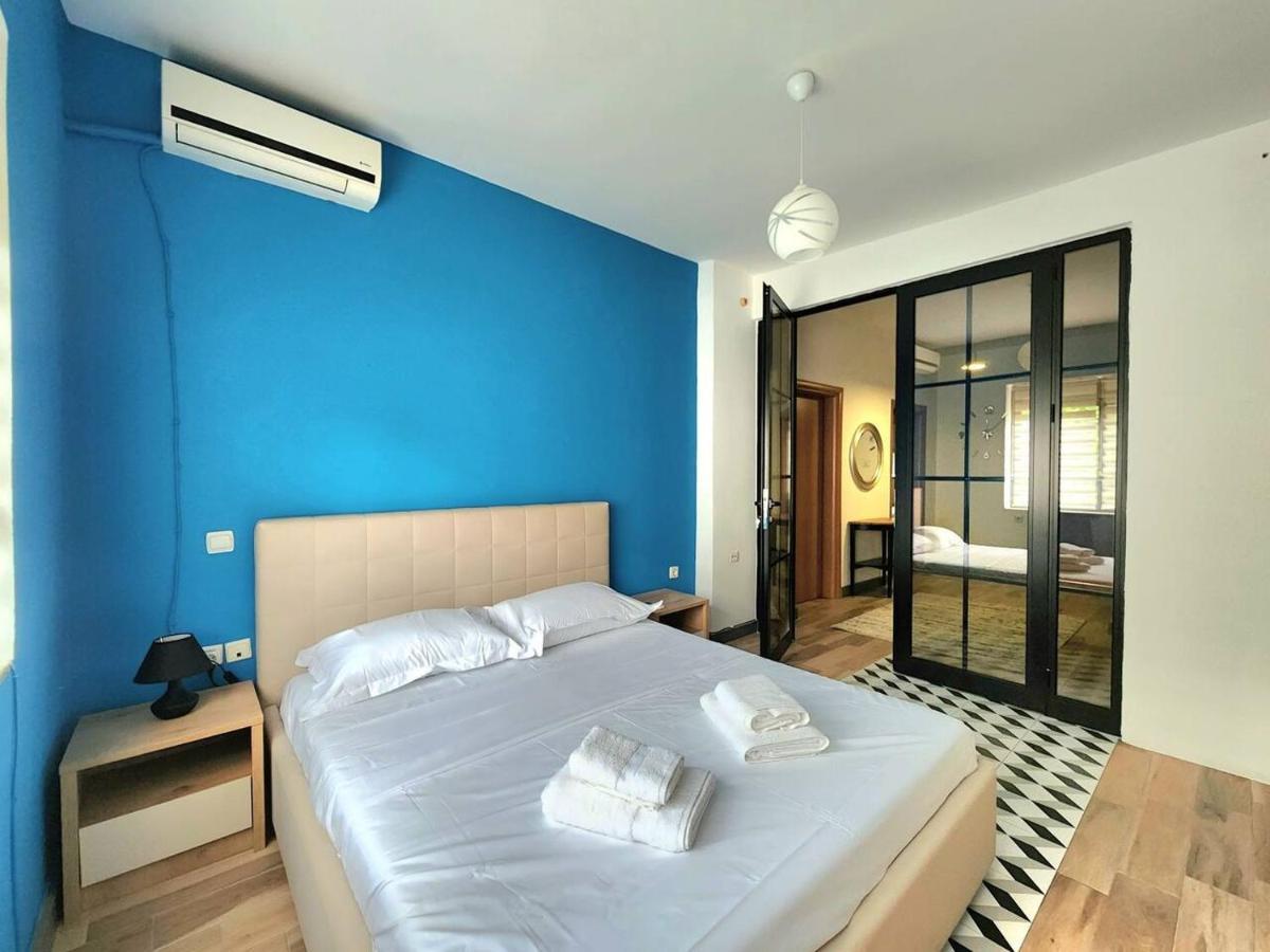 Turqoise Flat In City Center With 24H Self Check In Tirana Exterior foto