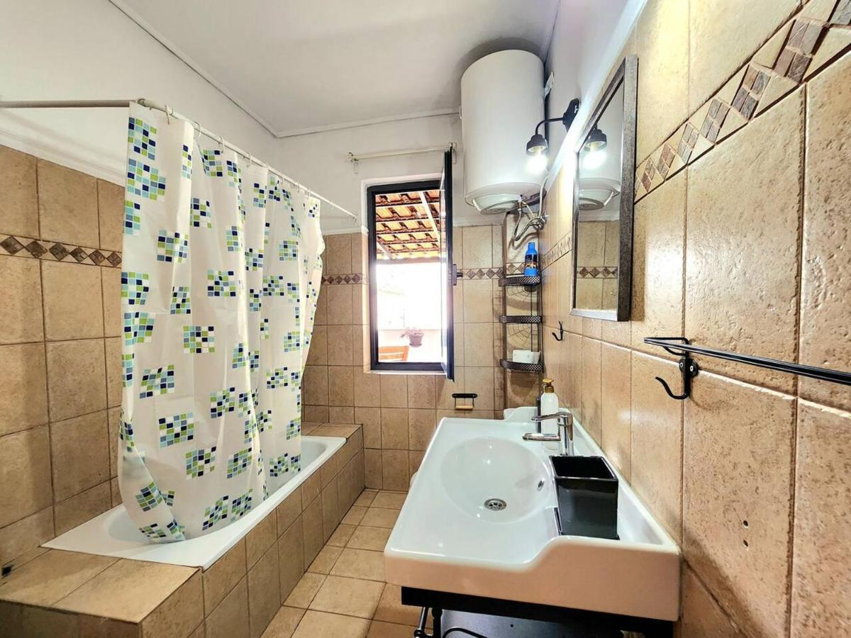 Turqoise Flat In City Center With 24H Self Check In Tirana Exterior foto